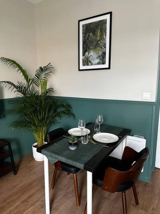 Appartement L'ecrin - Rez De Chausse - Idealement Situe - Terrasse