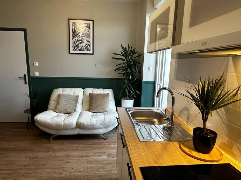 L'ecrin - Rez De Chausse - Idealement Situe - Terrasse Appartement *